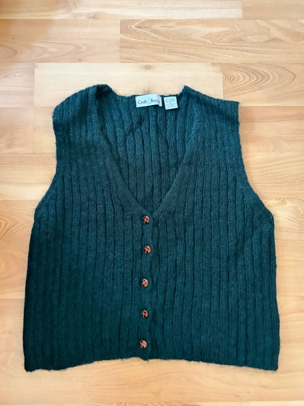 croft & barrow Dark Green Ribbed V-Neck Button Vest